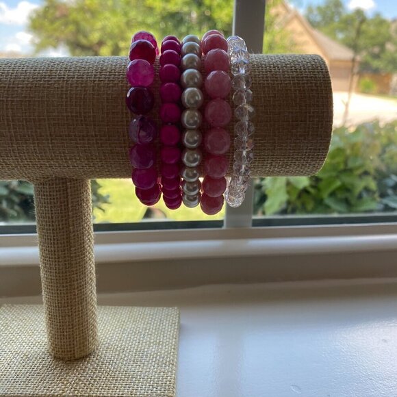 Bundle of stacking stretchy bracelets - Picture 8 of 14